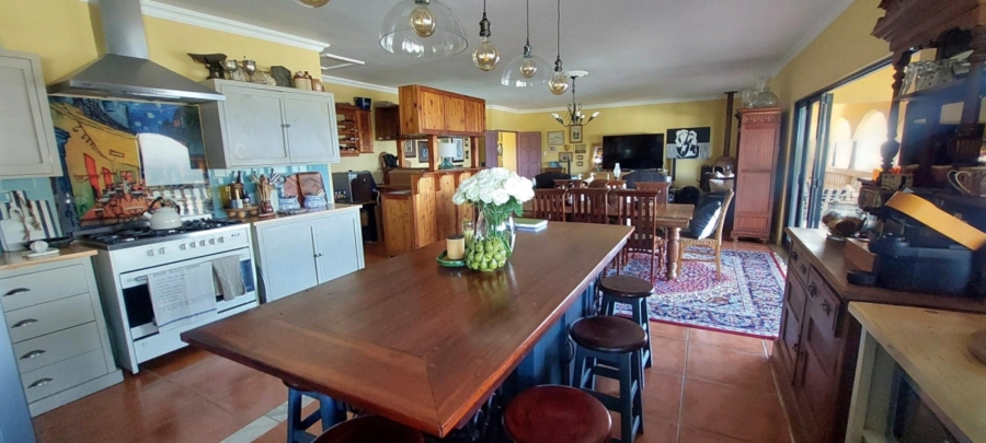 6 Bedroom Property for Sale in Cintsa East Eastern Cape